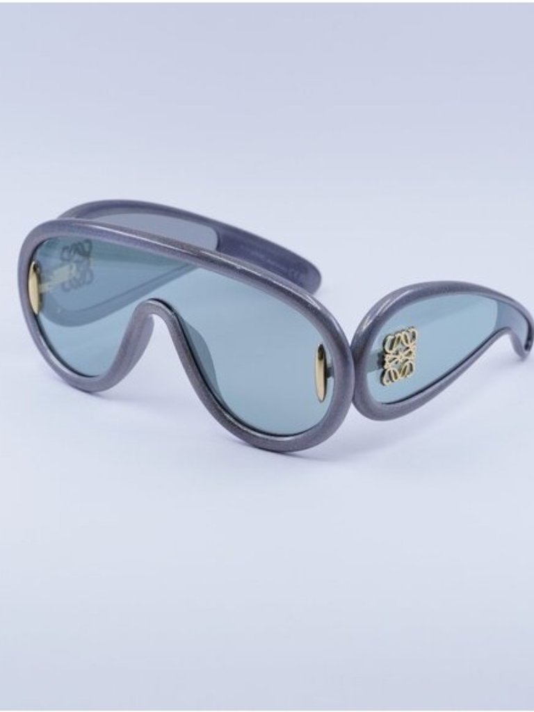 Loewe Lw40108i O5x Sunglasses Metallic Grey Shield Frame, Green Lenses